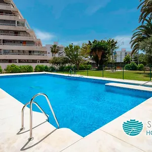 https://sky-sea-holidays-benalmadena.hotelsinnerja.org